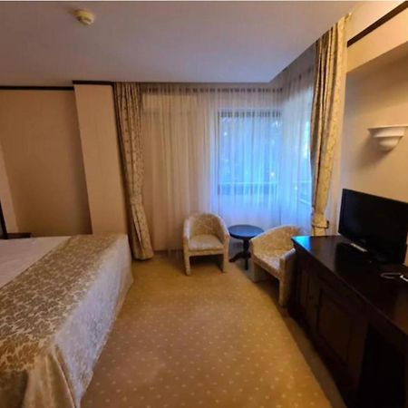 Alpin Aparthotel 2302 Brassópojána Kültér fotó