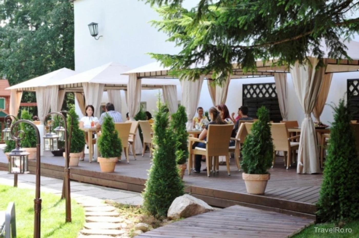 Alpin Aparthotel 2302 Brassópojána Kültér fotó